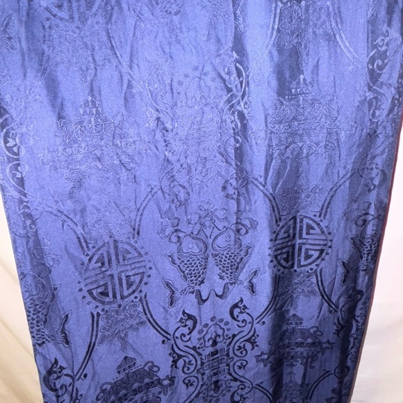 Chic Blue and Gray Patterned Scarf with Fringe - Picture 3 of 9